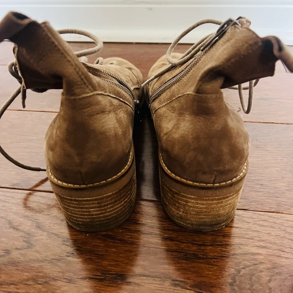 Lucky Brand suede size 8 Brown Lace-Up Boots - Picture 7 of 7